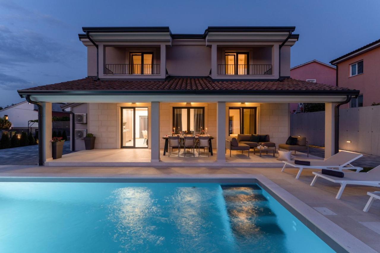 Sophia Villa